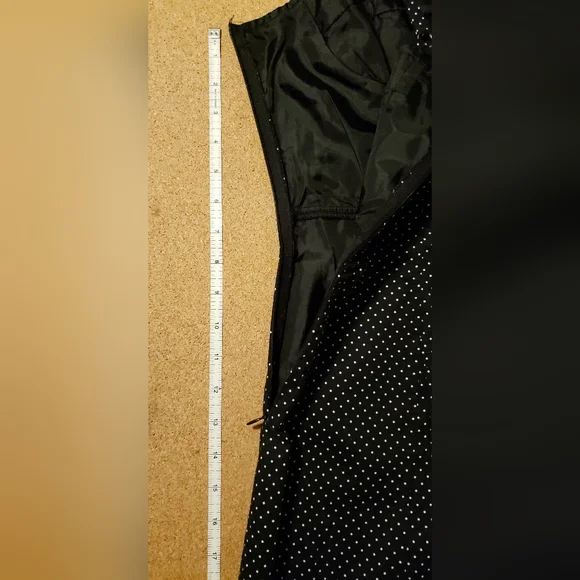Selé black w/ white polka dot rockabilly pin up dress size Medium M - Picture 14 of 14